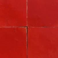 C06 - Rouge Anglais